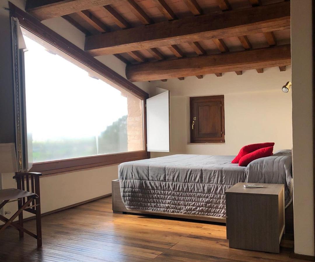 Corte Fratini Appartamenti Trevi Buitenkant foto