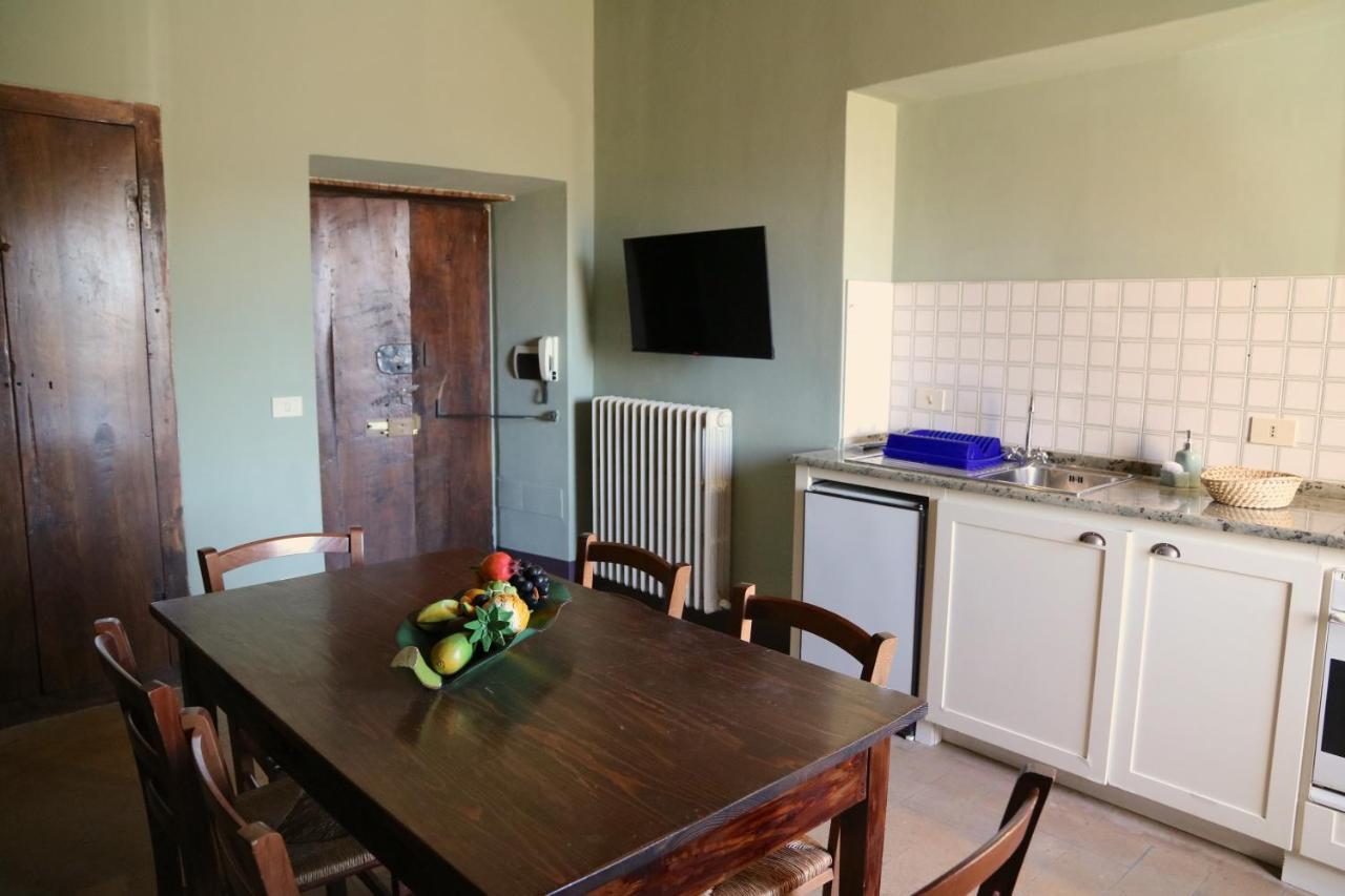 Corte Fratini Appartamenti Trevi Buitenkant foto